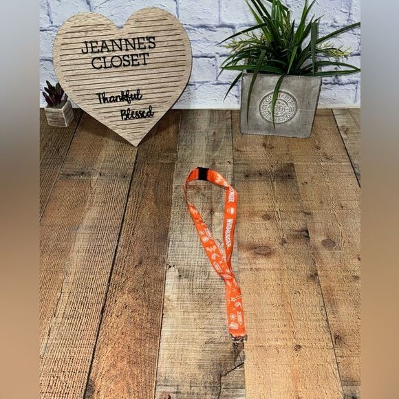 Whataburger Orange Lanyard reversible - Picture 1 of 5